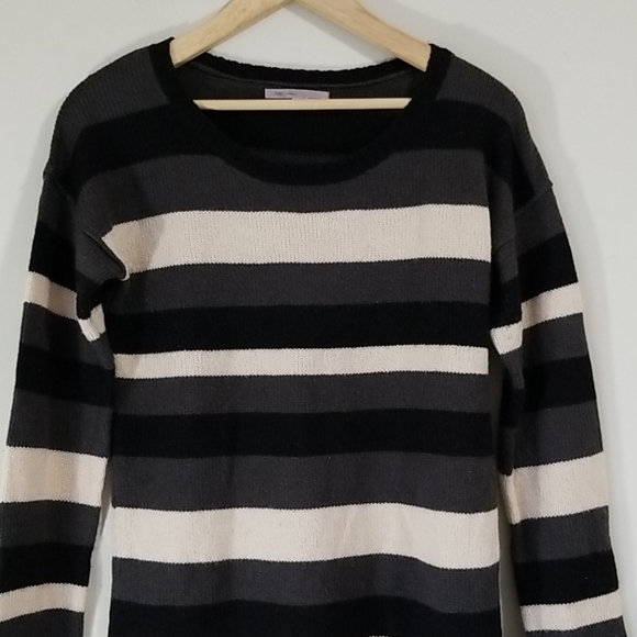 GAP Other - 🔴5/$15! Gap striped wool sweater size S